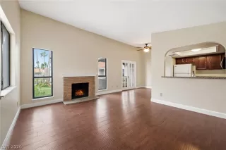 Photo #1: 2769406 Listing 