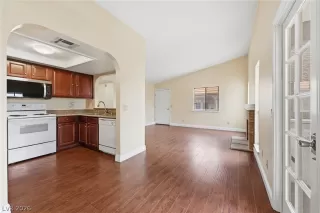 Photo #2: 2769406 Listing 