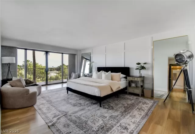 MLS: 2769434 Condo For Sale