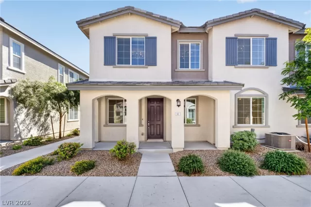 MLS: 2769487 Condo For Sale