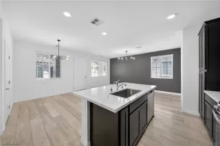 Photo #2: 2769487 Listing 