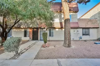 Photo #2: 2769517 Listing 