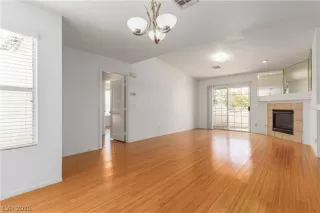 Photo #5: 2769548 Listing 