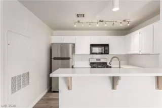 Photo #6: 2769548 Listing 