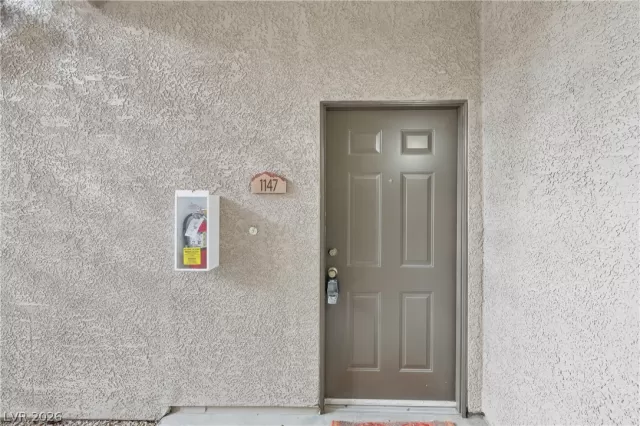 MLS: 2769591 Condo For Sale