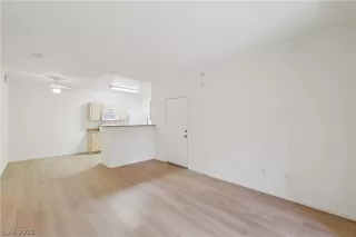 Photo #2: 2769591 Listing 