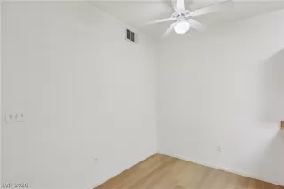 Photo #3: 2769591 Listing 