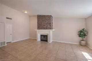 Photo #3: 2769594 Listing