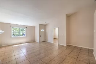 Photo #5: 2769594 Listing