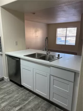 Photo #1: 2769610 Listing 