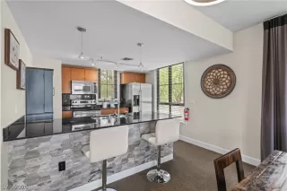 Photo #5: 2769745 Listing 