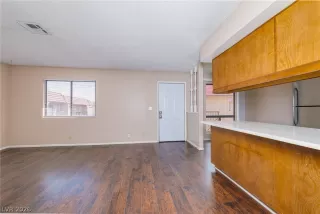 Photo #5: 2769763 Listing