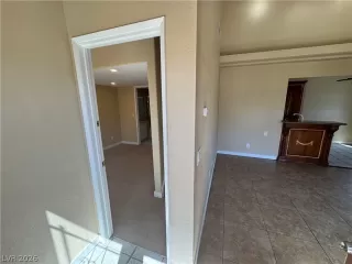 Photo #5: 2769767 Listing 