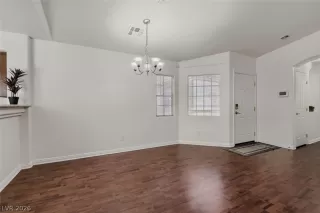 Photo #6: 2769809 Listing