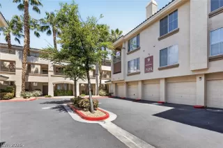 Photo #1: 2769838 Listing