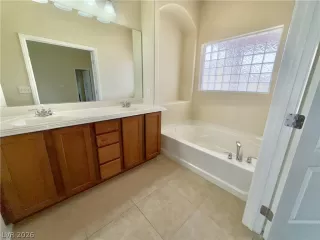 Photo #6: 2769860 Listing 