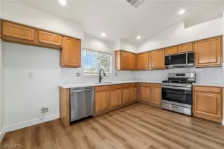 Photo #6: 2769871 Listing 