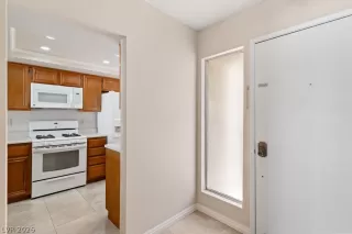 Photo #3: 2769895 Listing 