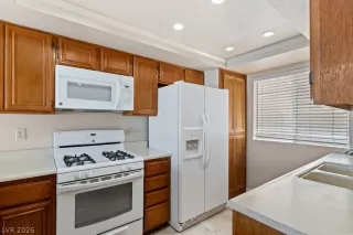 Photo #4: 2769895 Listing 