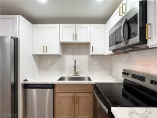 Photo #4: 2769930 Listing 