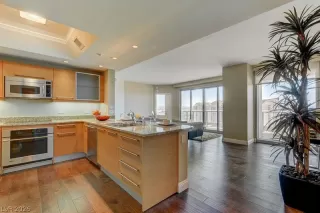 Photo #2: 2769940 Listing 