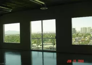 Photo #1: 2769944 Listing 