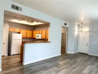 Photo #2: 2769947 Listing 