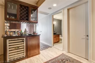 Photo #4: 2769965 Listing 