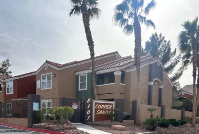 MLS: 2769968 Condo For Sale
