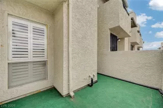 Photo #2: 2769991 Listing 