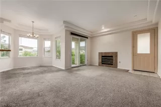 Photo #4: 2769994 Listing