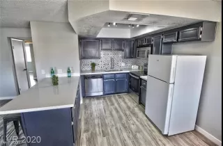 Photo #3: 2769996 Listing 