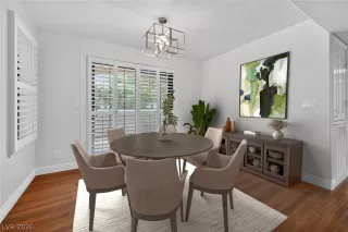 Photo #1: 2770010 Listing 