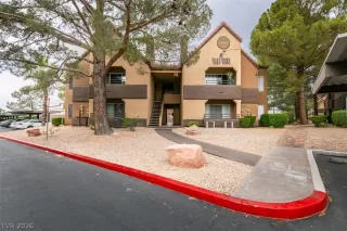 Photo #1: 2770027 Listing 