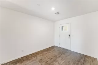 Photo #3: 2770031 Listing 