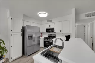 Photo #6: 2770080 Listing 