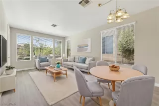 Photo #4: 2770097 Listing 