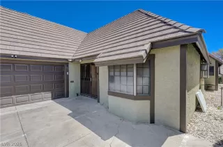 Photo #4: 2770152 Listing