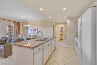 Photo #5: 2770176 Listing 