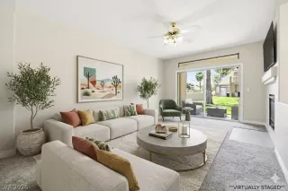 Photo #5: 2770188 Listing