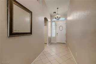 Photo #5: 2770194 Listing