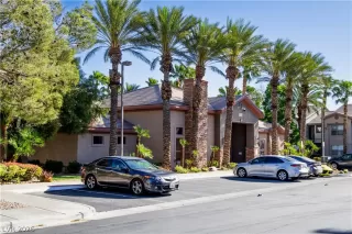 Photo #5: 2770195 Listing 