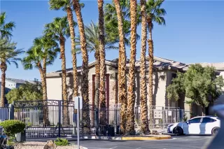 Photo #6: 2770195 Listing 