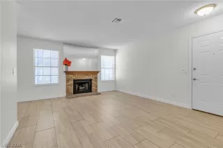 Photo #1: 2770231 Listing 