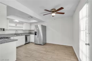 Photo #3: 2770231 Listing 