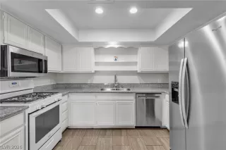 Photo #4: 2770231 Listing 