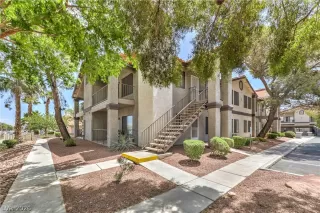 Photo #1: 2770233 Listing 