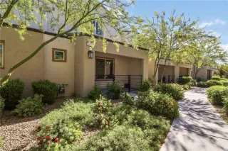 Photo #2: 2770235 Listing