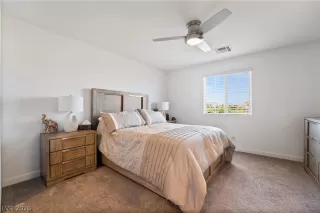 Photo #5: 2770238 Listing 