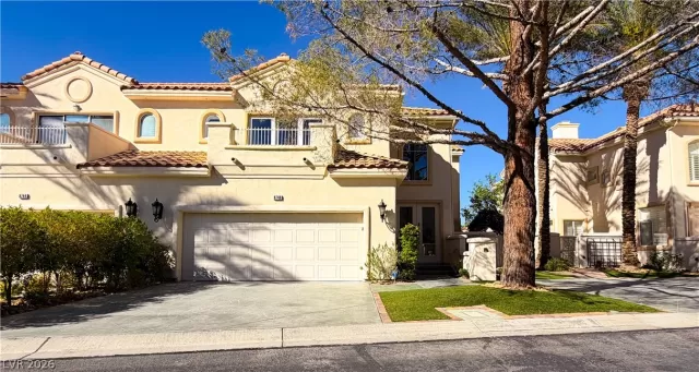 MLS: 2770306 Condo For Sale